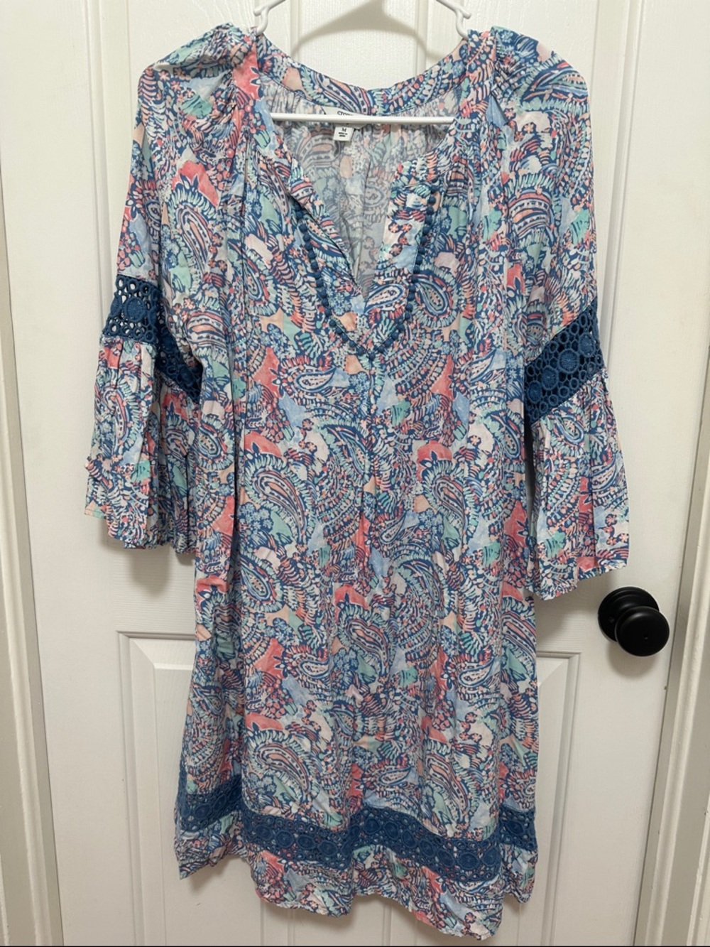 crown & ivy Paisley Midi Dress in Blue, Pink & Mint women’s medium